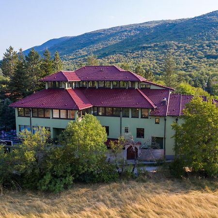 Holiday Resort Zlatni Dol Mostar Goranci 外观 照片