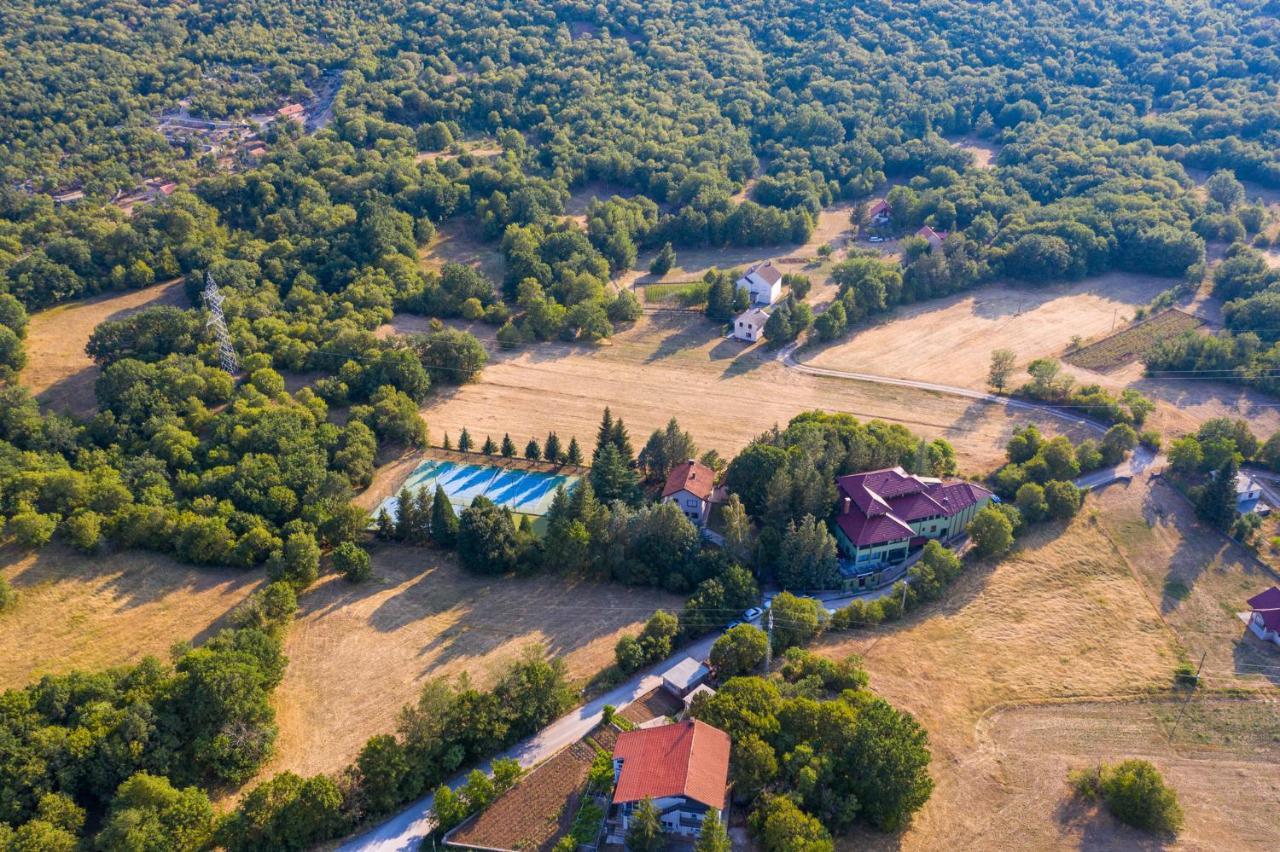 Holiday Resort Zlatni Dol Mostar Goranci 外观 照片