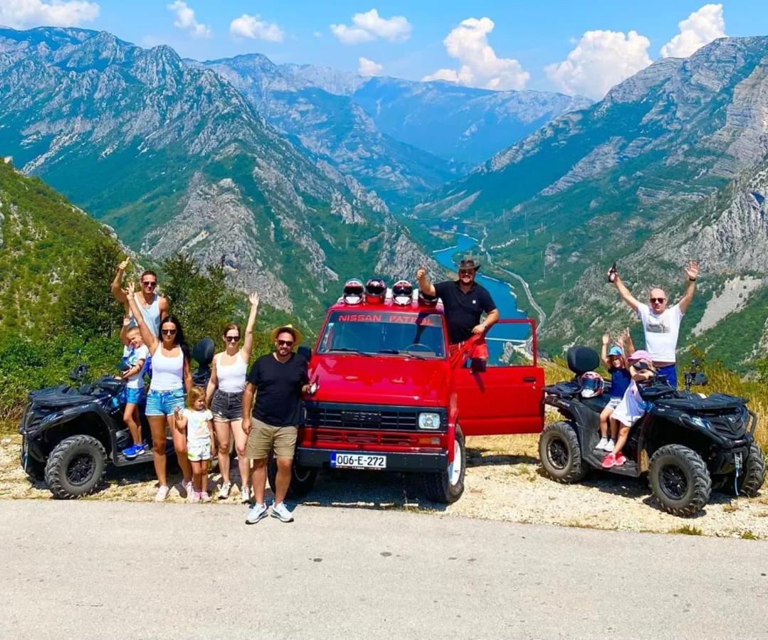 Holiday Resort Zlatni Dol Mostar Goranci 外观 照片