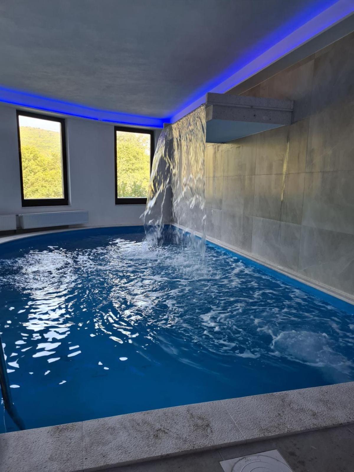Holiday Resort Zlatni Dol Mostar Goranci 外观 照片